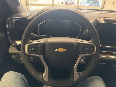 New 2026 Chevrolet Silverado 3500 LT image 39