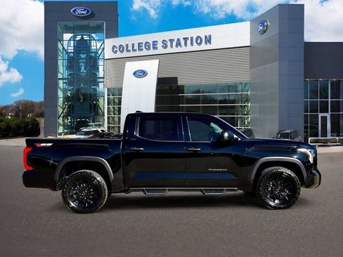 Used 2023 Toyota Tundra SR5 image 6