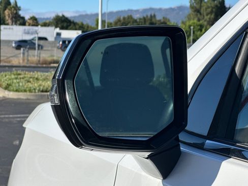 Used 2024 Chevrolet Tahoe Premier RWD image 52