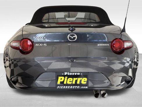 Used 2021 MAZDA MX-5 Miata Grand Touring image 4