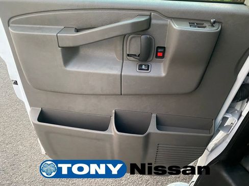 Used 2023 GMC Savana 2500 w/ Driver Convenience Package image 13