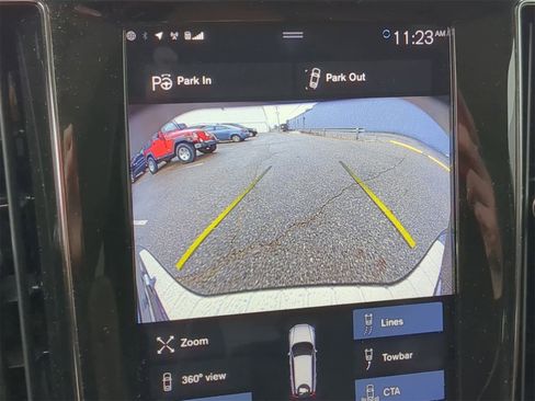 Used 2020 Volvo V60 T5 Cross Country image 28