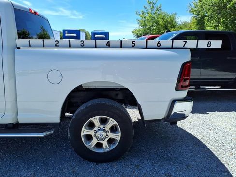 Used 2026 RAM 2500 Big Horn AWD/4WD image 18