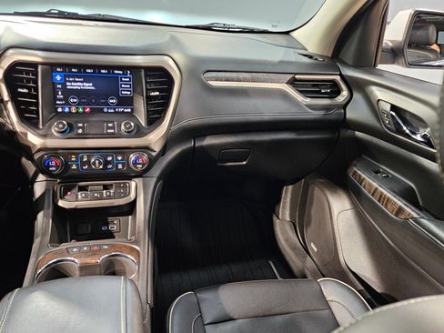 Used 2020 GMC Acadia Denali w/ Trailering Package AWD/4WD image 11