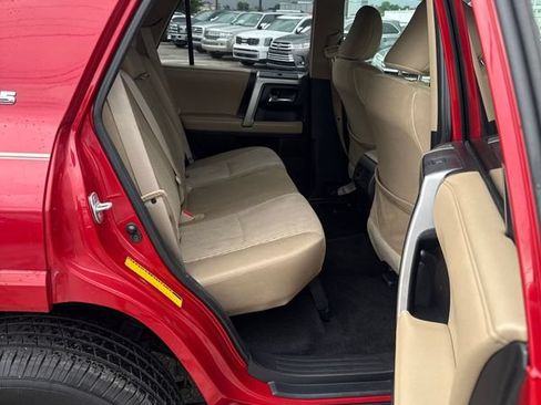 Used 2016 Toyota 4Runner SR5 RWD image 17