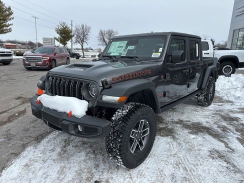 New 2026 Jeep Gladiator Mojave image 12