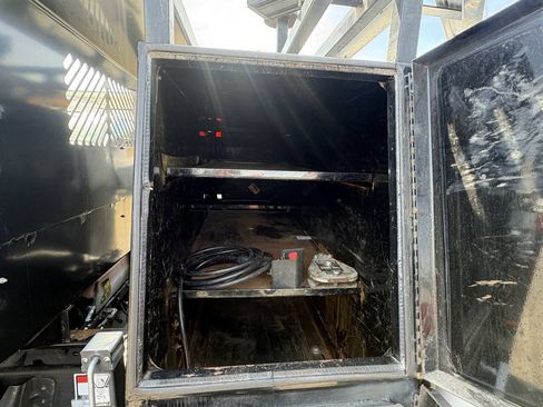 Used 2013 GMC Sierra 3500 W/T RWD image 3