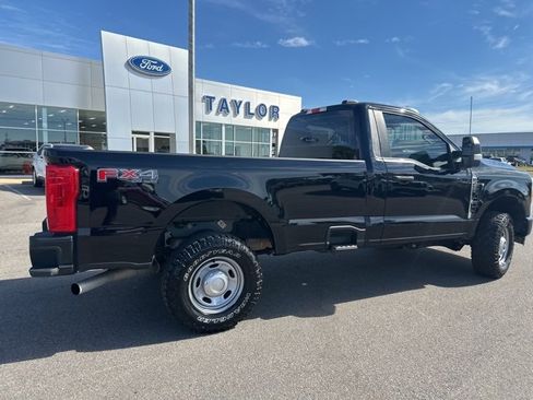 Used 2023 Ford F250 XL w/ XL Off-Road Package image 14