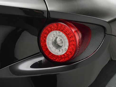 Certified 2016 Ferrari FF image 26