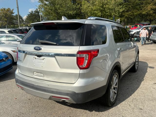 Used 2017 Ford Explorer Limited FWD image 5