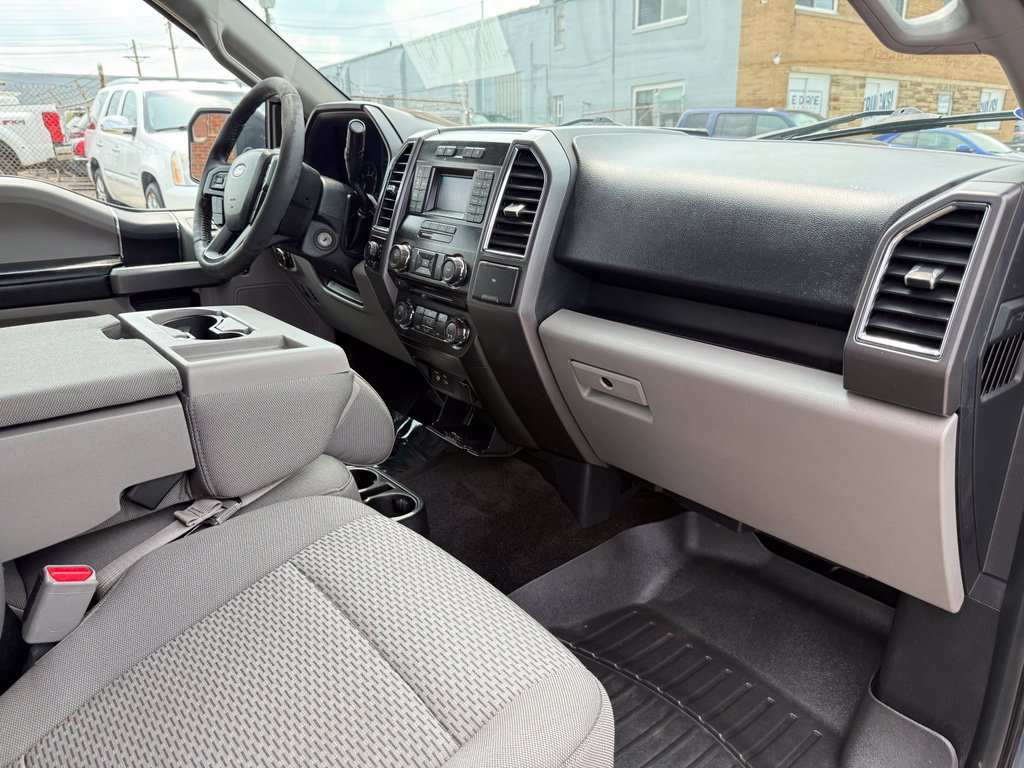 Used 2015 Ford F150 XLT w/ Equipment Group 301A Mid AWD/4WD image 29