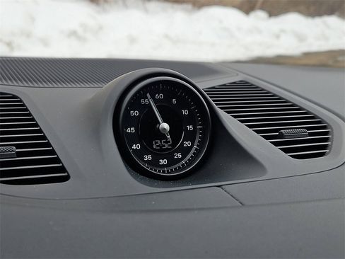 Certified 2024 Porsche Cayenne Turbo image 19