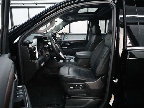 Used 2026 GMC Sierra 1500 Denali AWD/4WD image 26