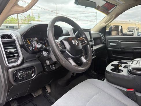 Used 2019 RAM 2500 Big Horn image 6