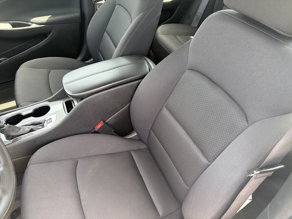 Used 2024 Chevrolet Malibu LT FWD image 19