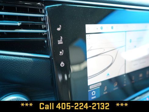 Used 2024 Jeep Wagoneer Series II w/ Flexible Seating Group RWD image 43