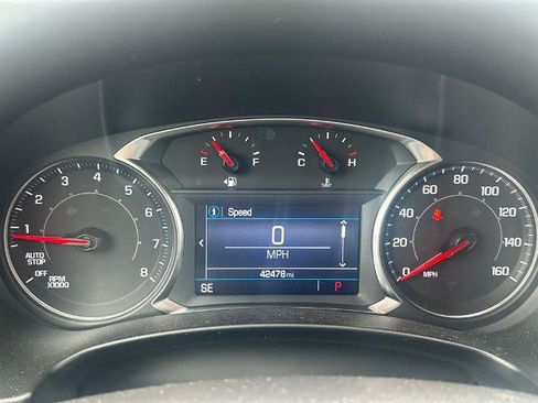 Used 2024 GMC Terrain SLE AWD/4WD image 21