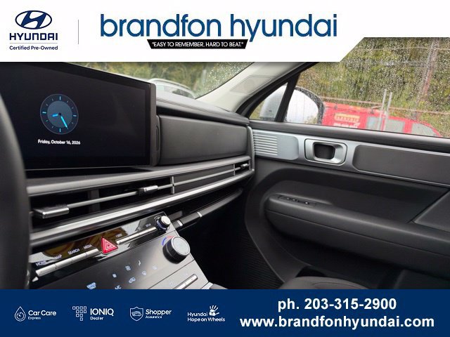 Used 2026 Hyundai Santa Fe SE AWD/4WD image 18