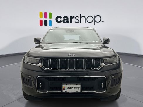 Used 2023 Jeep Grand Cherokee Overland w/ Adv Protech Group III AWD/4WD image 8