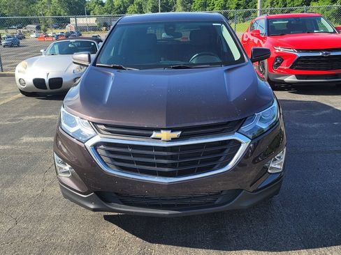 Used 2020 Chevrolet Equinox LT w/ Driver Convenience Package FWD image 1