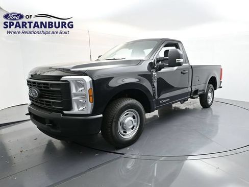 Used 2026 Ford F250 XL w/ XL Driver Assist Package RWD image 3
