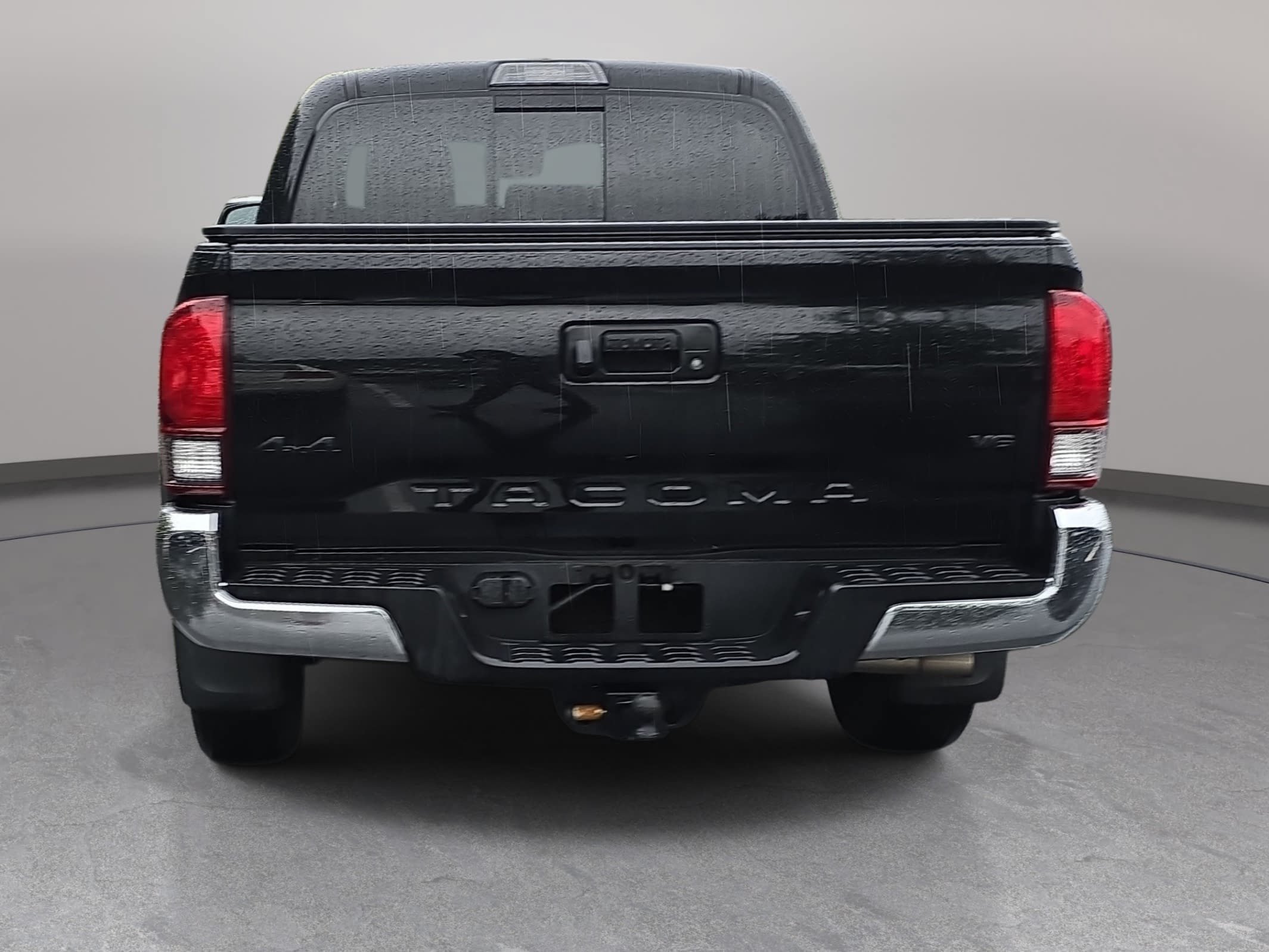 Used 2023 Toyota Tacoma SR5 w/ SX Package AWD/4WD image 6