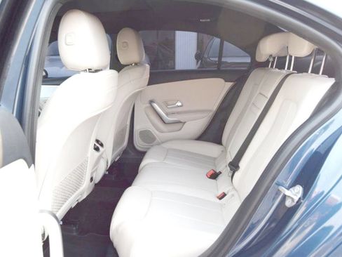 Used 2021 Mercedes-Benz A 220 image 30