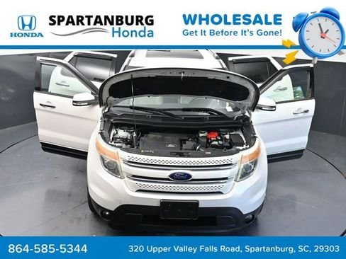 Used 2015 Ford Explorer Limited w/ Equipment Group 302A AWD/4WD image 48