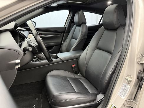 Used 2022 MAZDA MAZDA3 s image 8