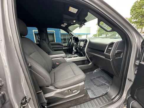 Used 2018 Ford F150 XLT w/ Equipment Group 302A Luxury AWD/4WD image 37