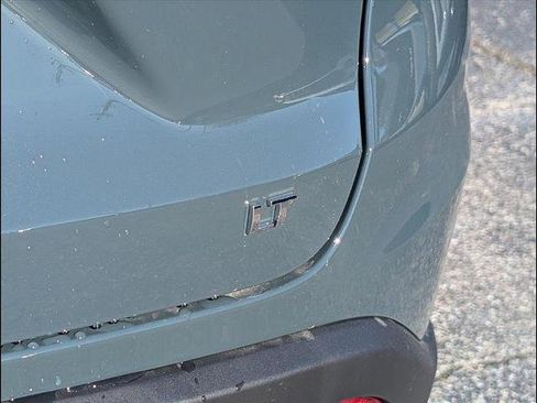 New 2026 Chevrolet Trax LT w/ LT Convenience Package image 18