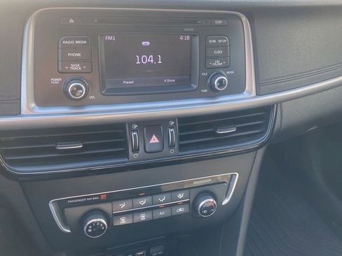 Used 2017 Kia Optima LX image 12