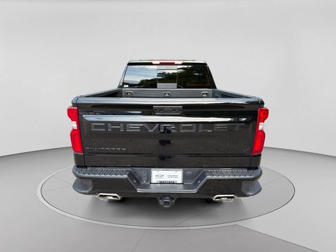 Used 2025 Chevrolet Silverado 1500 LT Trail Boss w/ Convenience Package II AWD/4WD image 31