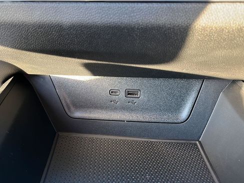 New 2026 Chevrolet Equinox LT w/ Convenience Package II image 21