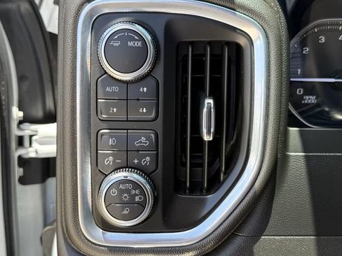 Used 2022 GMC Sierra 2500 AT4 w/ AT4 Preferred Package AWD/4WD image 20