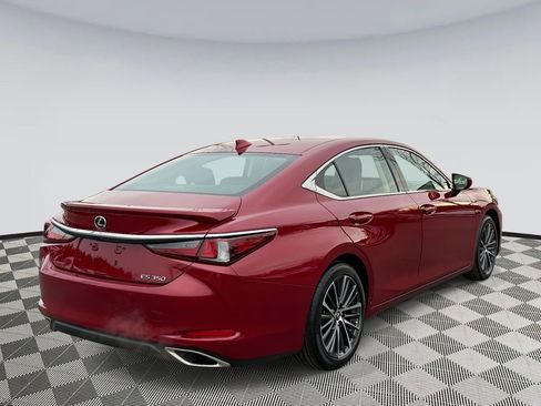 Used 2023 Lexus ES 350 Premium image 2
