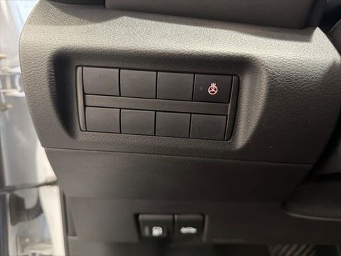 Certified 2023 Nissan Kicks SR w/ SR Premium Package FWD image 20