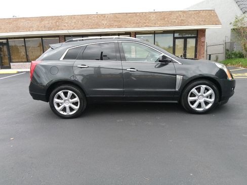 Used 2014 Cadillac SRX Performance image 2
