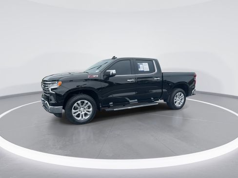 Used 2024 Chevrolet Silverado 1500 LTZ AWD/4WD image 5