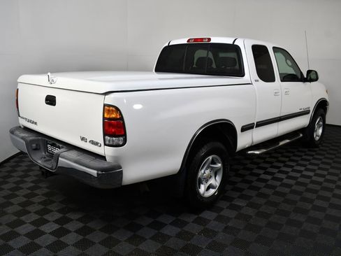 Used 2000 Toyota Tundra SR5 image 10