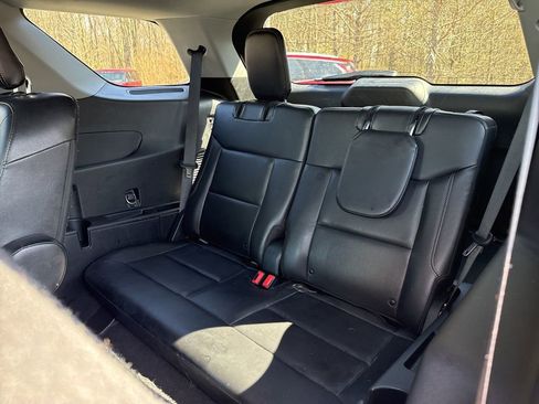 Used 2020 Ford Explorer XLT w/ Equipment Group 202A image 30