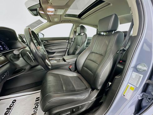 Used 2022 Honda Accord Touring image 21