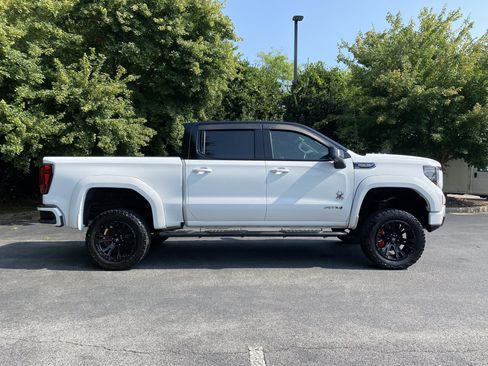 Used 2022 GMC Sierra 1500 AT4 w/ AT4 Premium Package AWD/4WD image 10