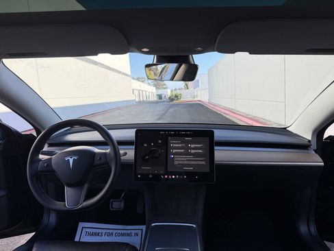 Used 2022 Tesla Model 3 Standard Range RWD image 13