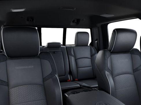 New 2026 RAM 3500 Laramie AWD/4WD image 26