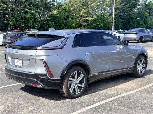 Used 2024 Cadillac Lyriq Tech w/ LPO, Floor Liner Package AWD/4WD image 7