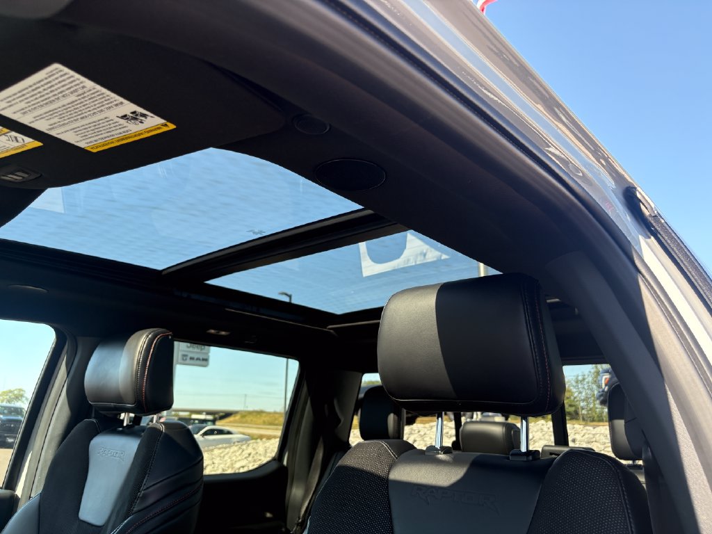 Used 2024 Ford F150 Raptor AWD/4WD image 32