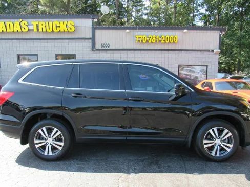 Used 2017 Honda Pilot EX-L image 8