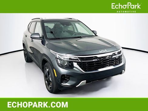 Used 2025 Kia Seltos S image 1