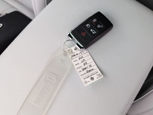 New 2026 Land Rover Range Rover Sport SE image 36